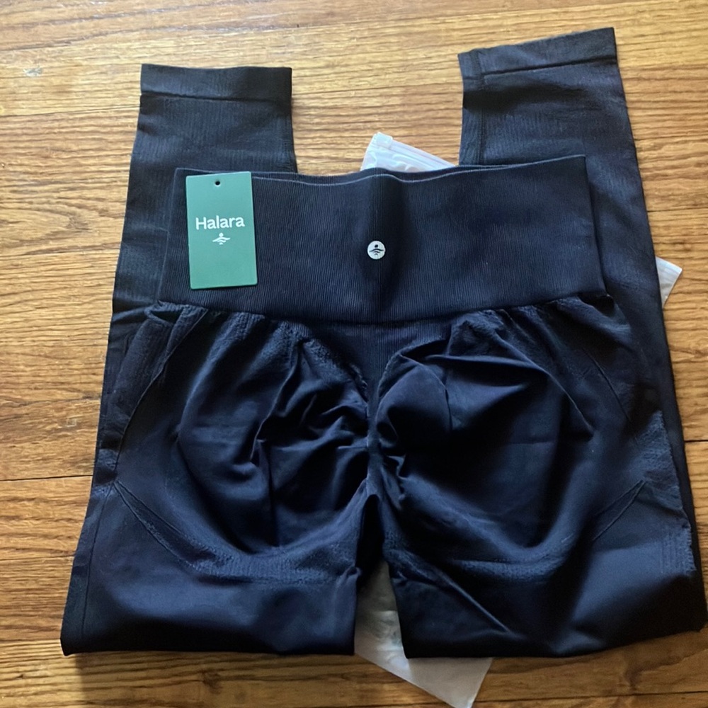 HALARA Black High-Rise Leggings